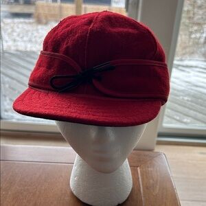 Red Wool Men's Cap